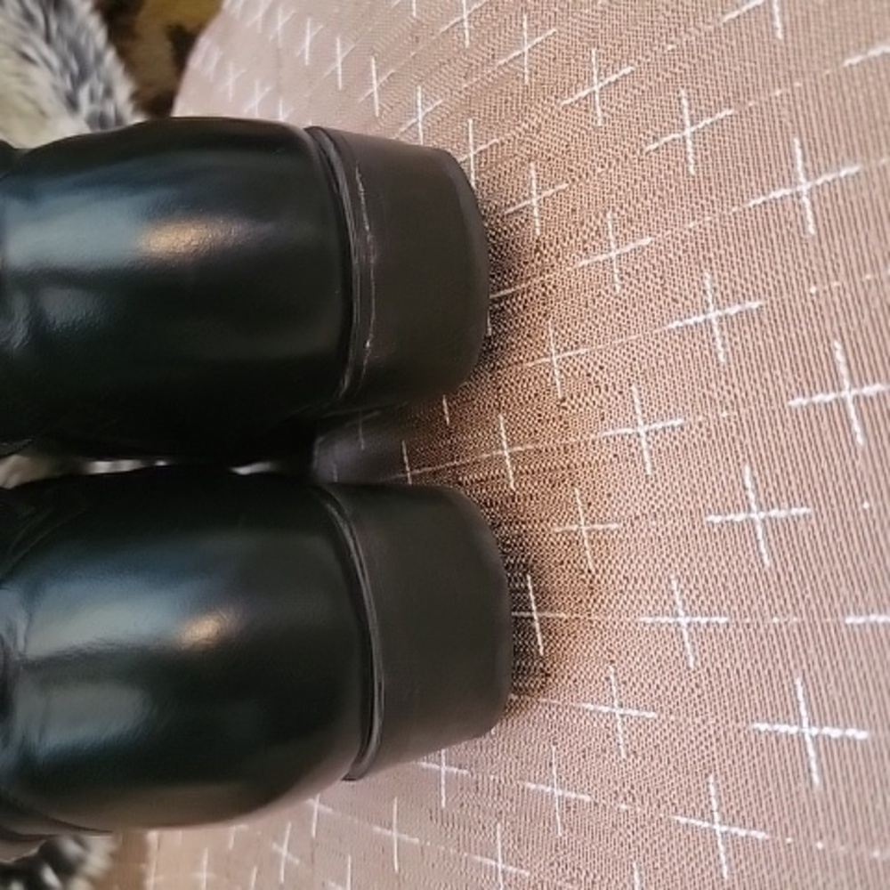 Dan Post Black Western Cowboy Boots with Decorative Stitching - Picture 7 of 11